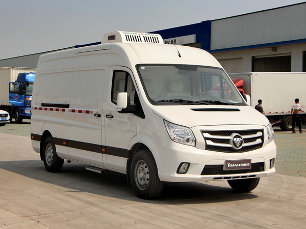 “福田图雅诺冷藏车”