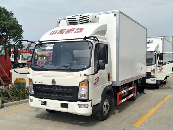 重汽豪沃HOWO 4.2米冷藏车