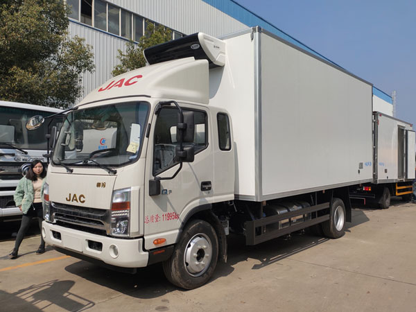 江淮帅铃Q7冷藏车