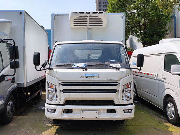 江铃顺达冷藏车-宽体