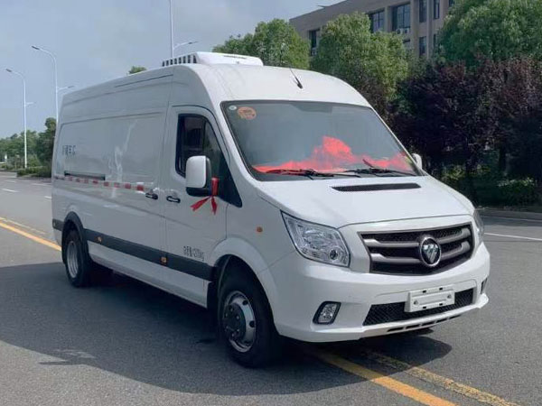 福田图雅诺冷藏车-长轴中顶