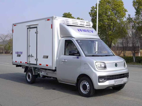 福田祥菱Q EV冷藏车