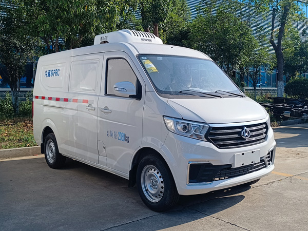 长安跨越星V3冷藏车