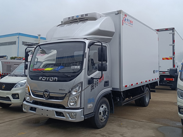 福田奥铃速运冷藏车
