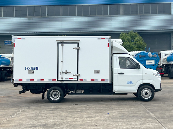 开瑞小象X7冷藏车，开瑞小象X7纯电动冷藏车，开瑞X7冷藏车，开瑞X7纯电冷藏车