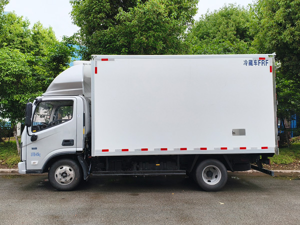 新款福田欧马可S1冷藏车，新款福田欧马可冷藏车，福田欧马可4.2米冷藏车，福田欧马可S1畅盈版冷藏车