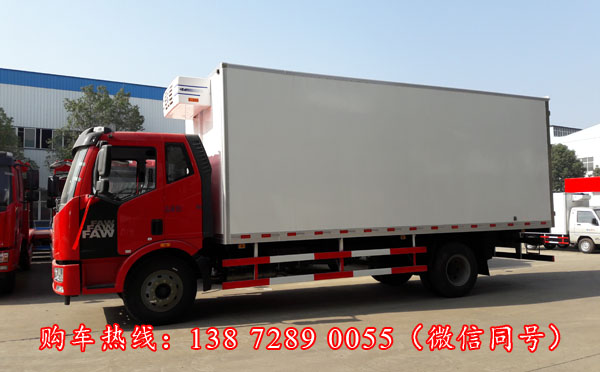一汽解放J6冷藏车