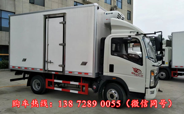 重汽豪沃冷藏车