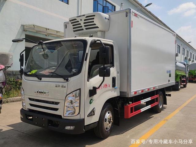 江铃凯运4.2米冷藏车，江铃凯运冷藏车，江铃冷藏车