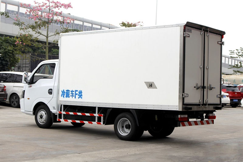 东风途逸冷藏车，东风途逸柴油版冷藏车，东风小型冷藏车