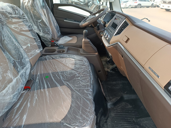 江铃凯运冷藏车，江铃凯运4.2米冷藏车，江铃冷藏车，江铃4米2冷藏车