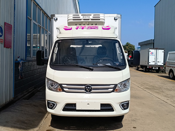 福田祥菱M2冷藏车，福田祥菱3.7米冷藏车，福田祥菱大熊猫M2冷藏车