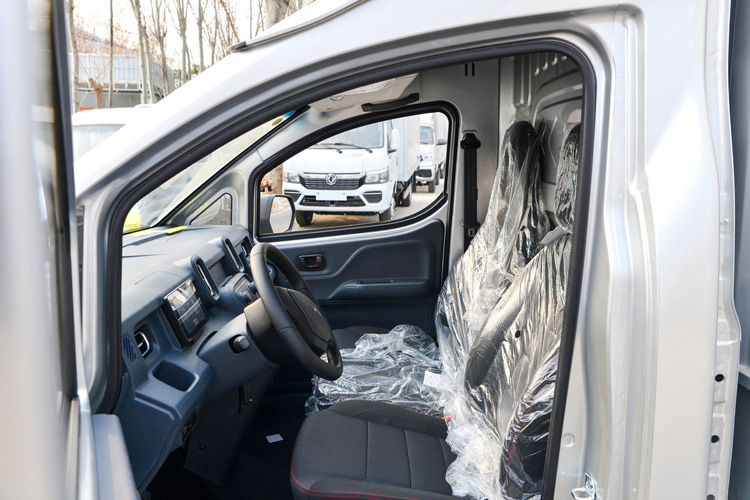 菱势黄金小卡冷藏车，五菱菱势黄金小卡纯电动冷藏车，菱势小卡纯电动冷藏车，五菱菱势纯电动冷藏车